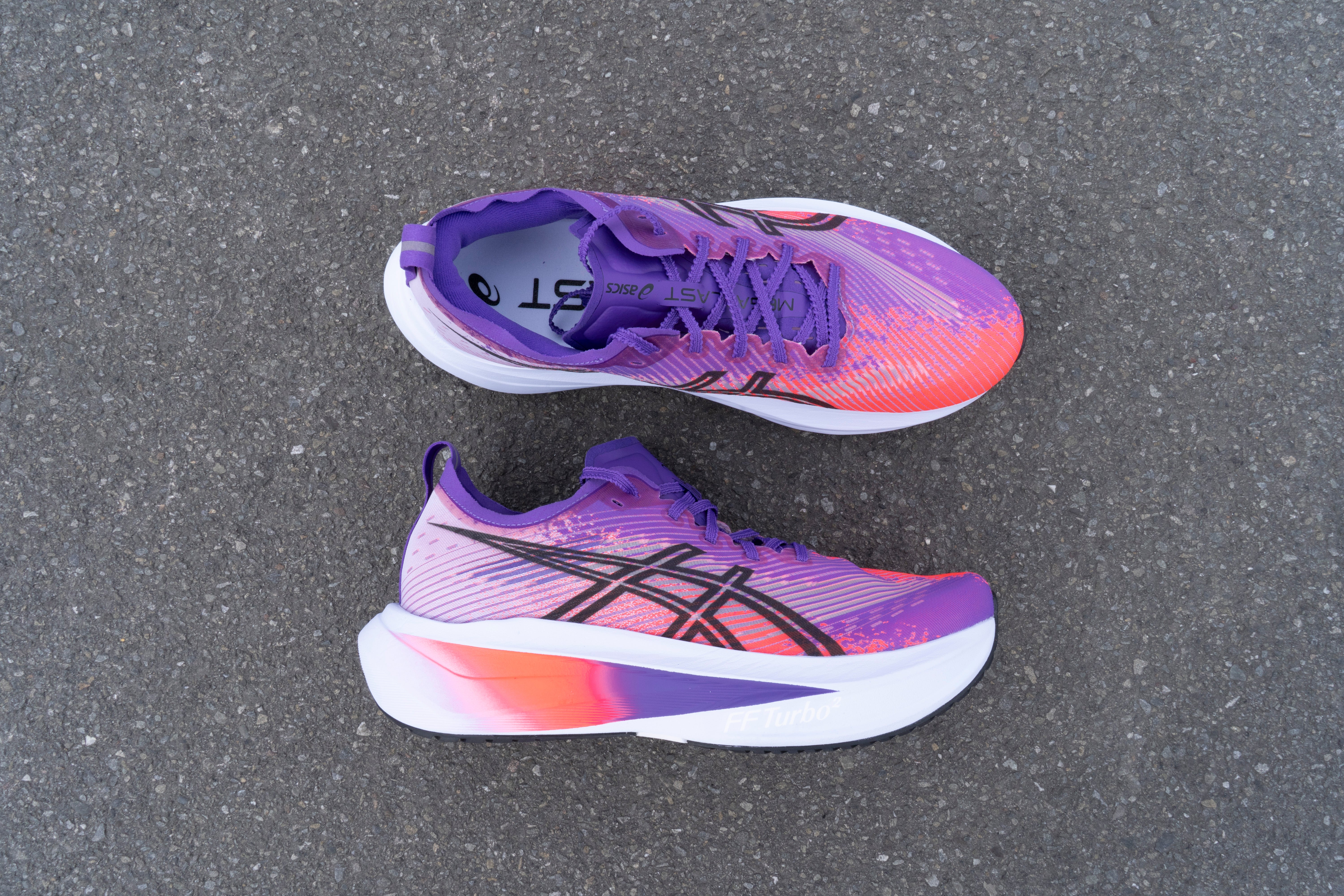 Asics MEGABLAST